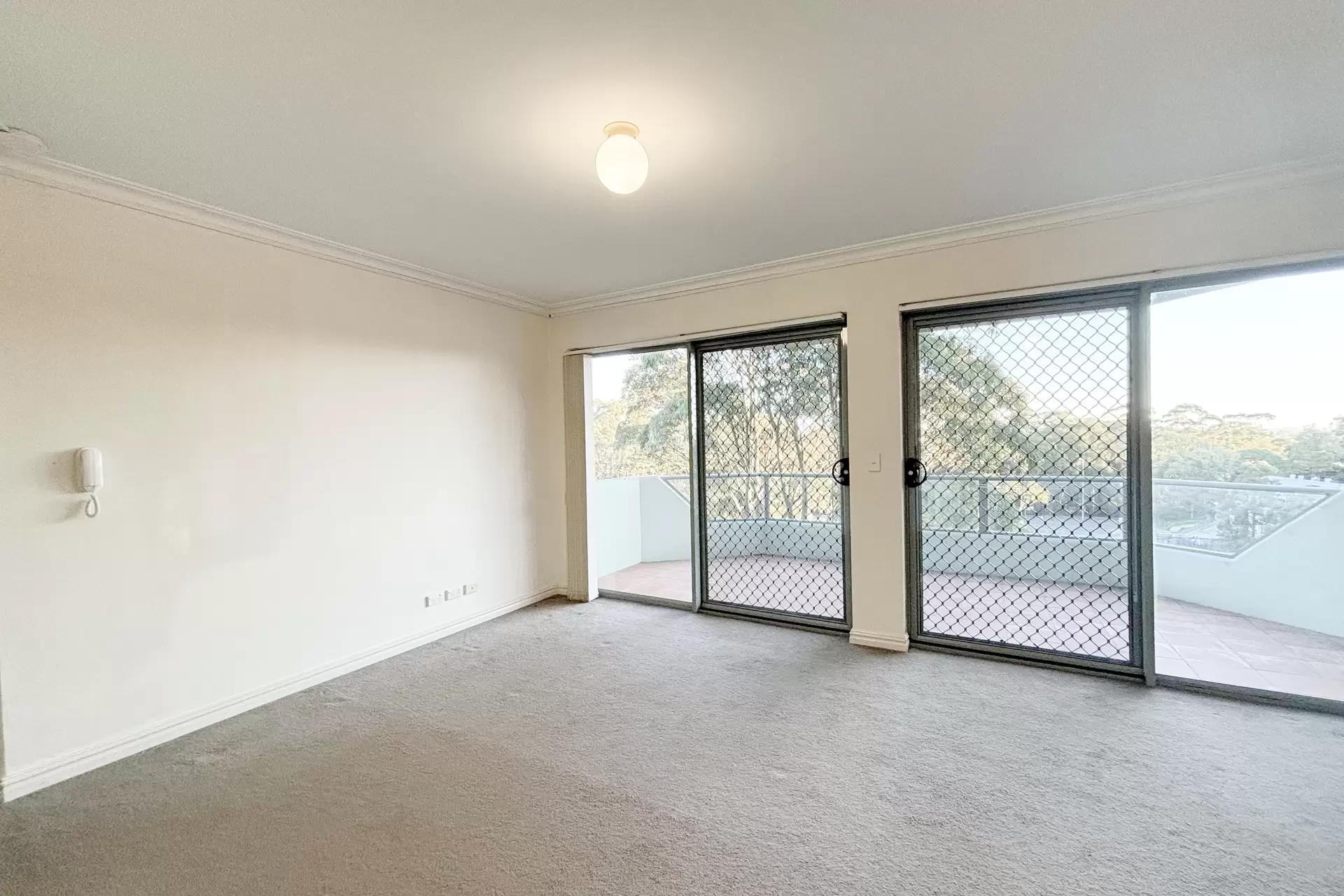 Chatswood Leased by Shead Property - image 1