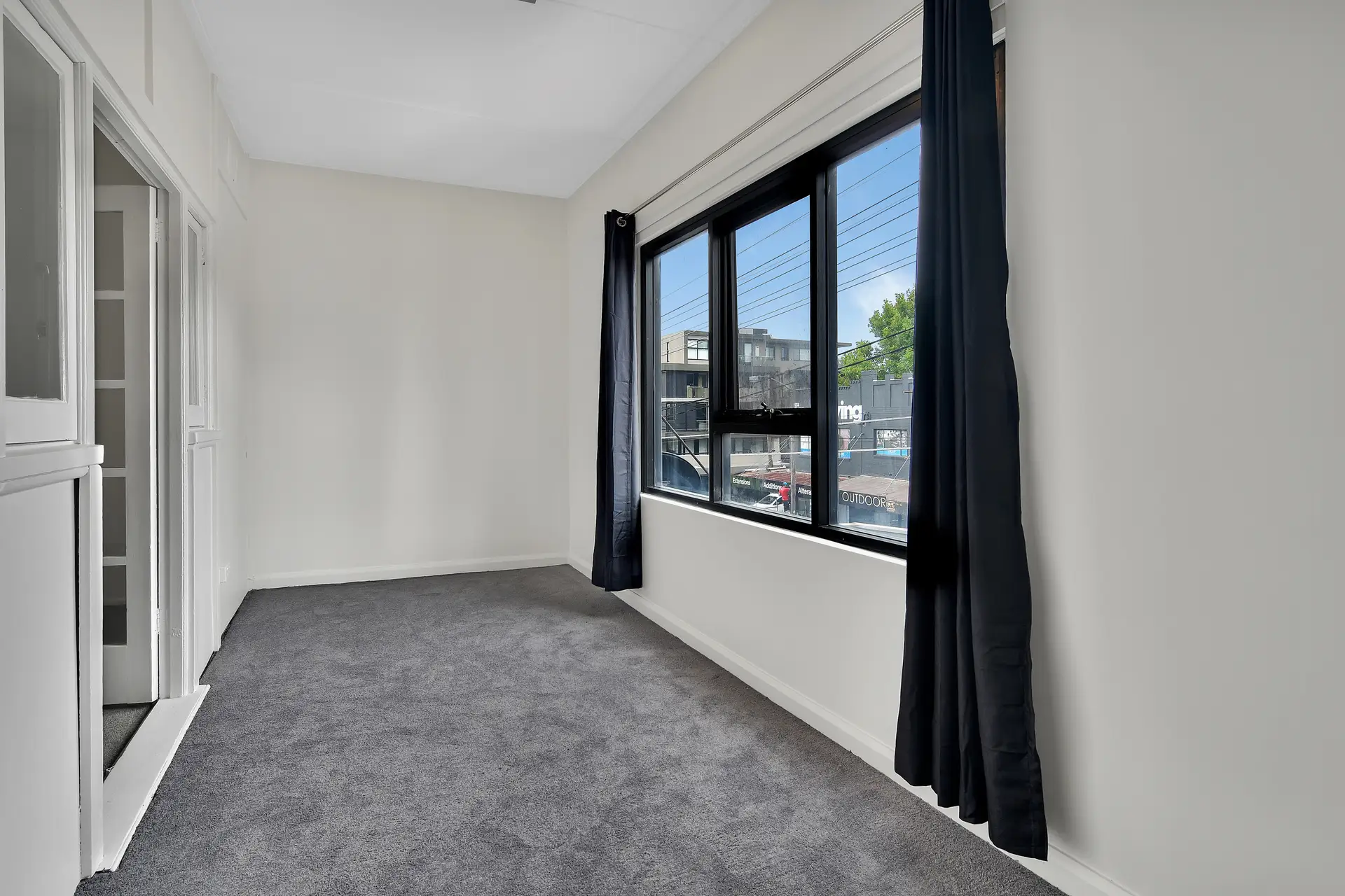 Willoughby Leased by Shead Property - image 1