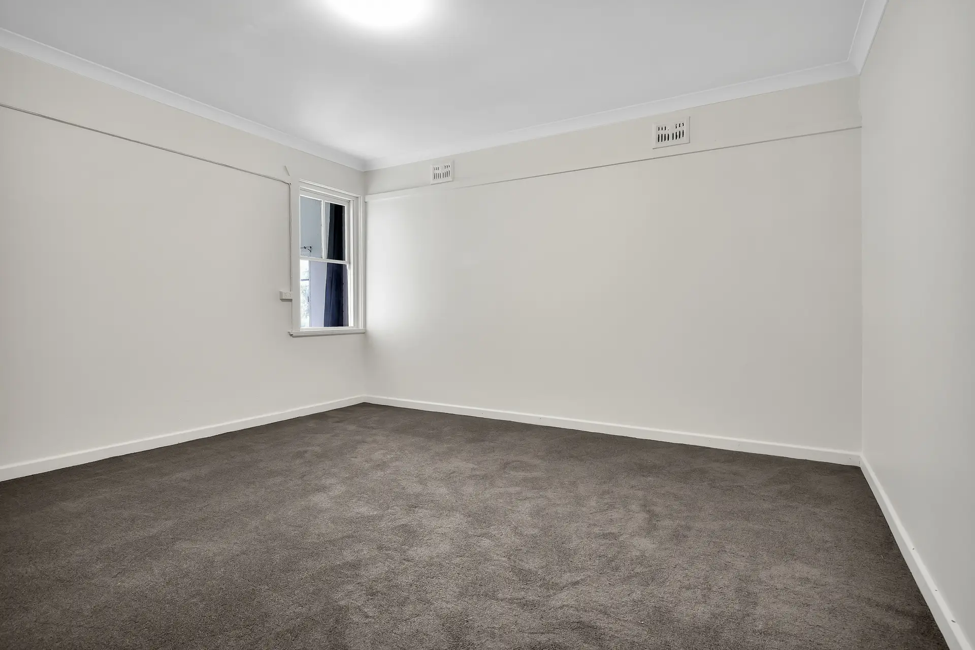 Willoughby Leased by Shead Property - image 1