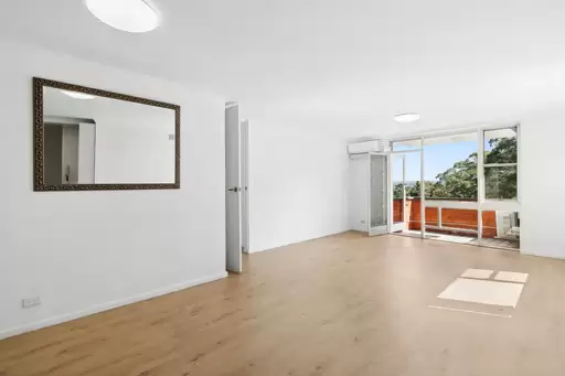 10/391 Mowbray Road, Chatswood Auction by Shead Property