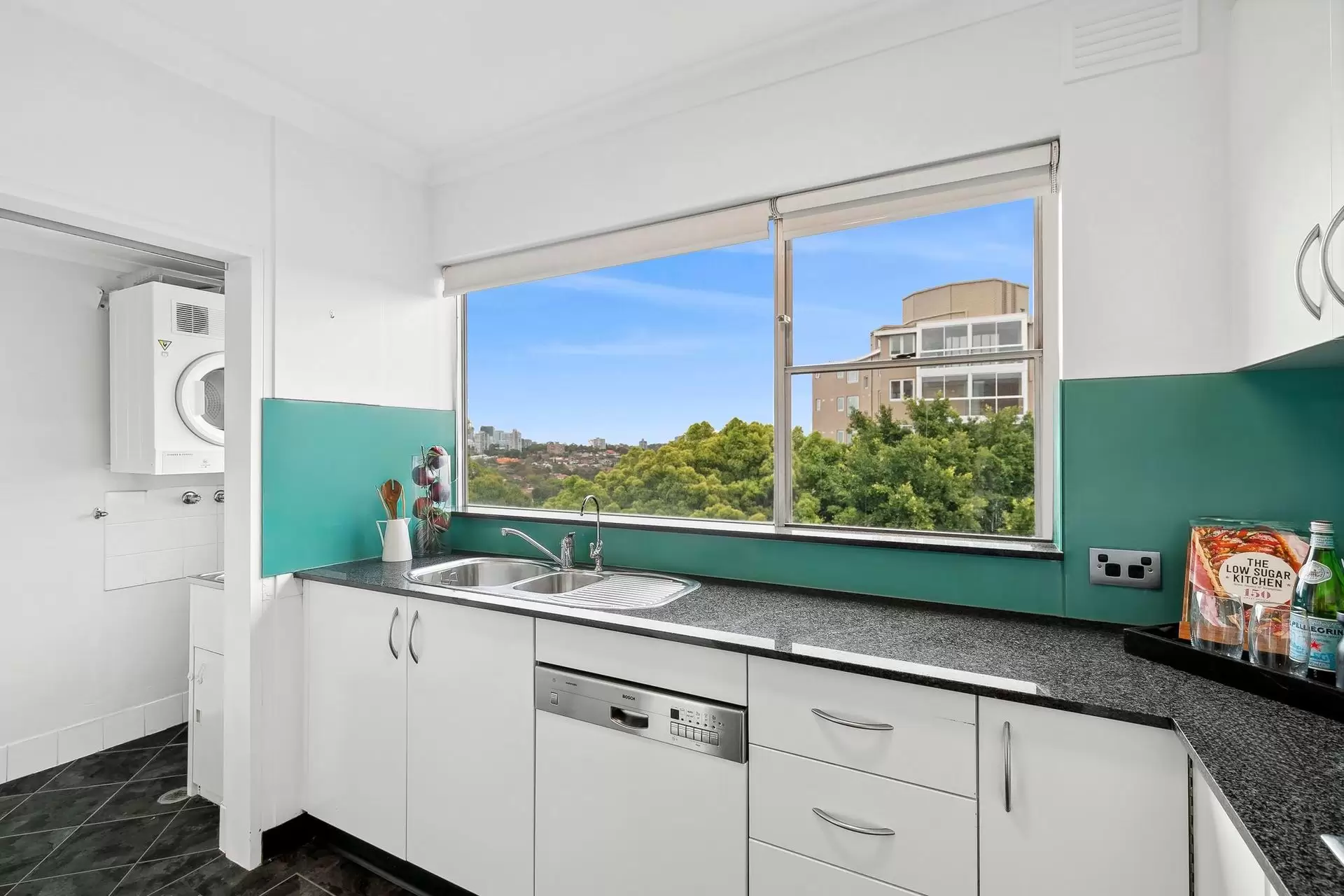 22/3-7 Bariston Avenue, Cremorne Auction by Shead Property - image 1