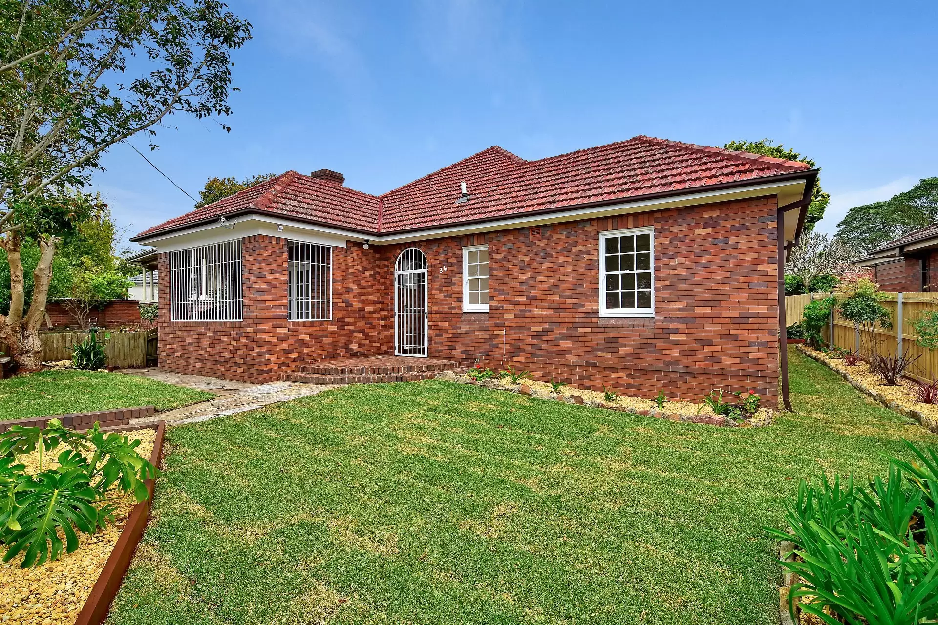 15 Links Avenue, Roseville For Lease by Shead Property - image 1