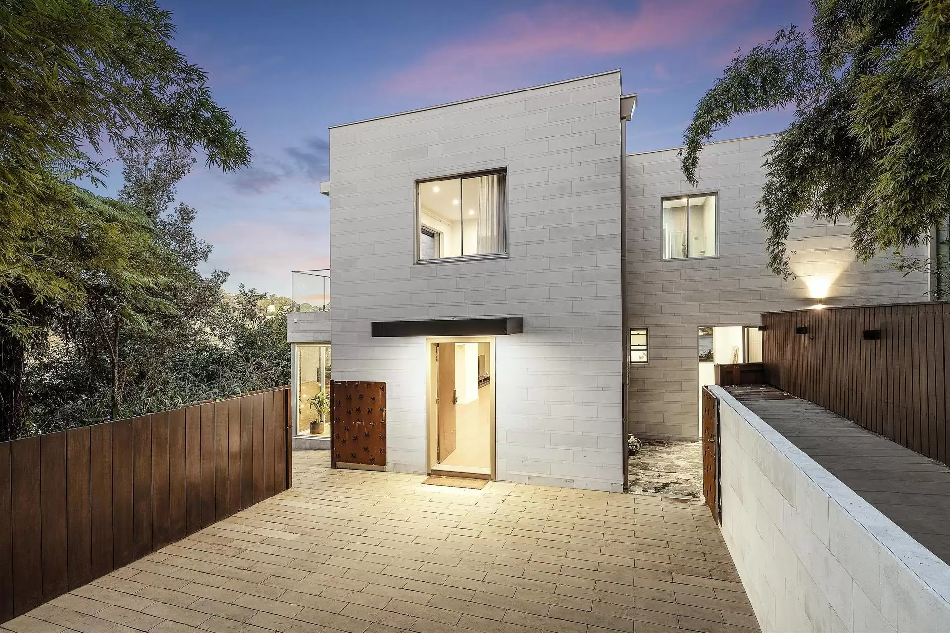 Castlecrag Leased by Shead Property - image 1