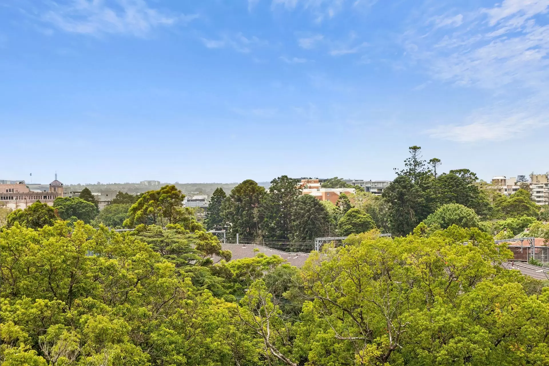 5H/8-12 Sutherland Road, Chatswood Auction by Shead Property - image 1