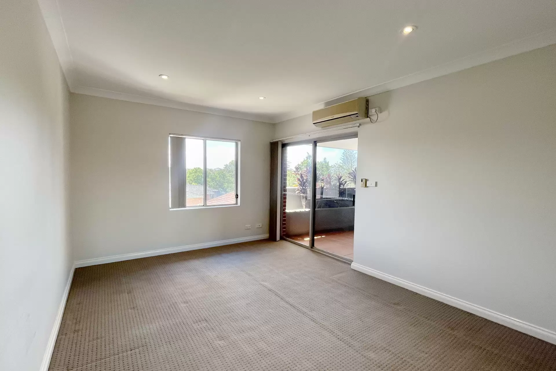 Chatswood Leased by Shead Property - image 1