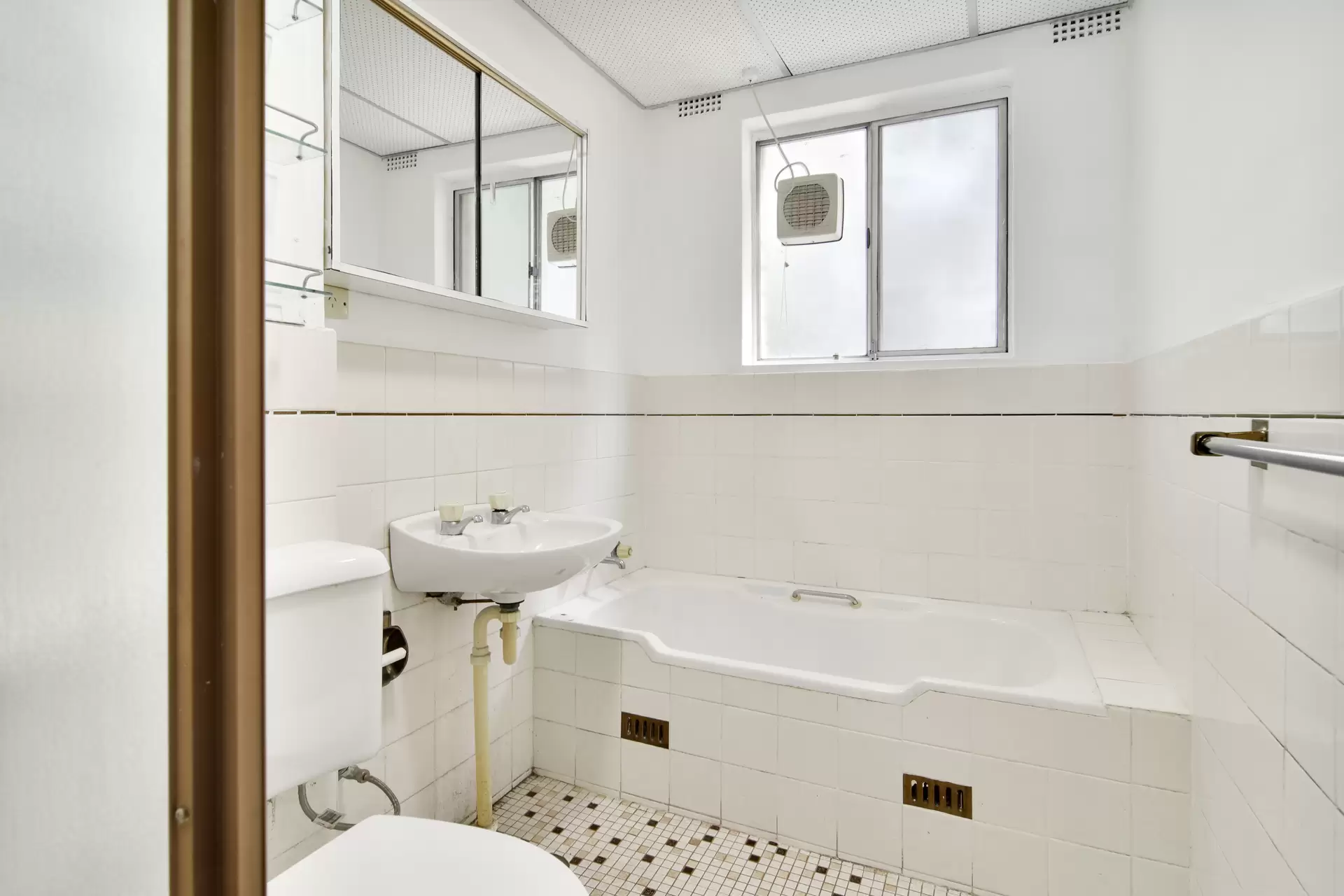 Lane Cove North Leased by Shead Property - image 1