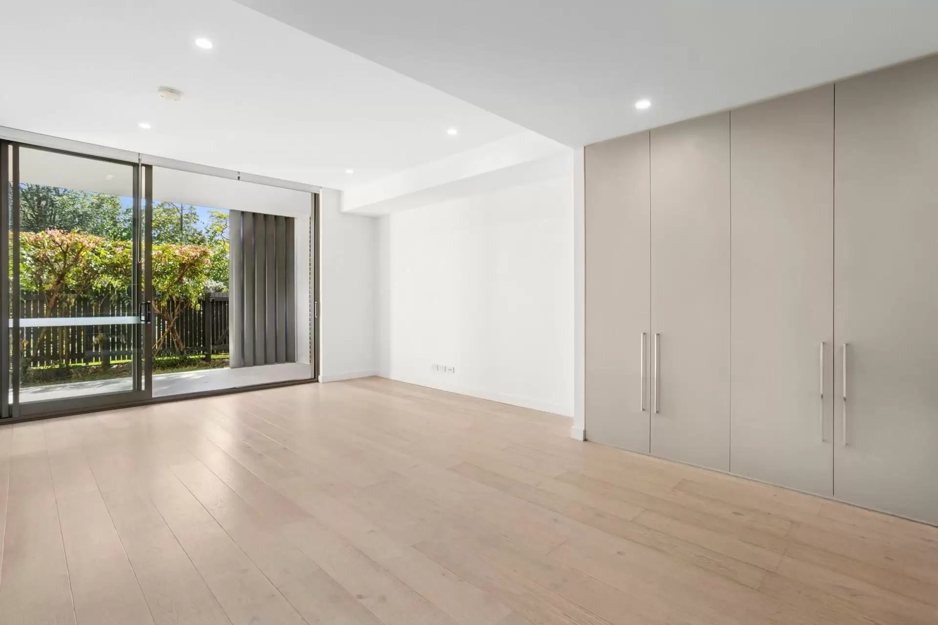 1/11 Victoria Street, Roseville Auction by Shead Property - image 1