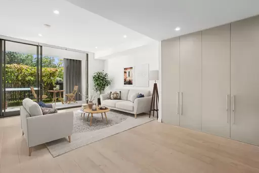 1/11 Victoria Street, Roseville Auction by Shead Property