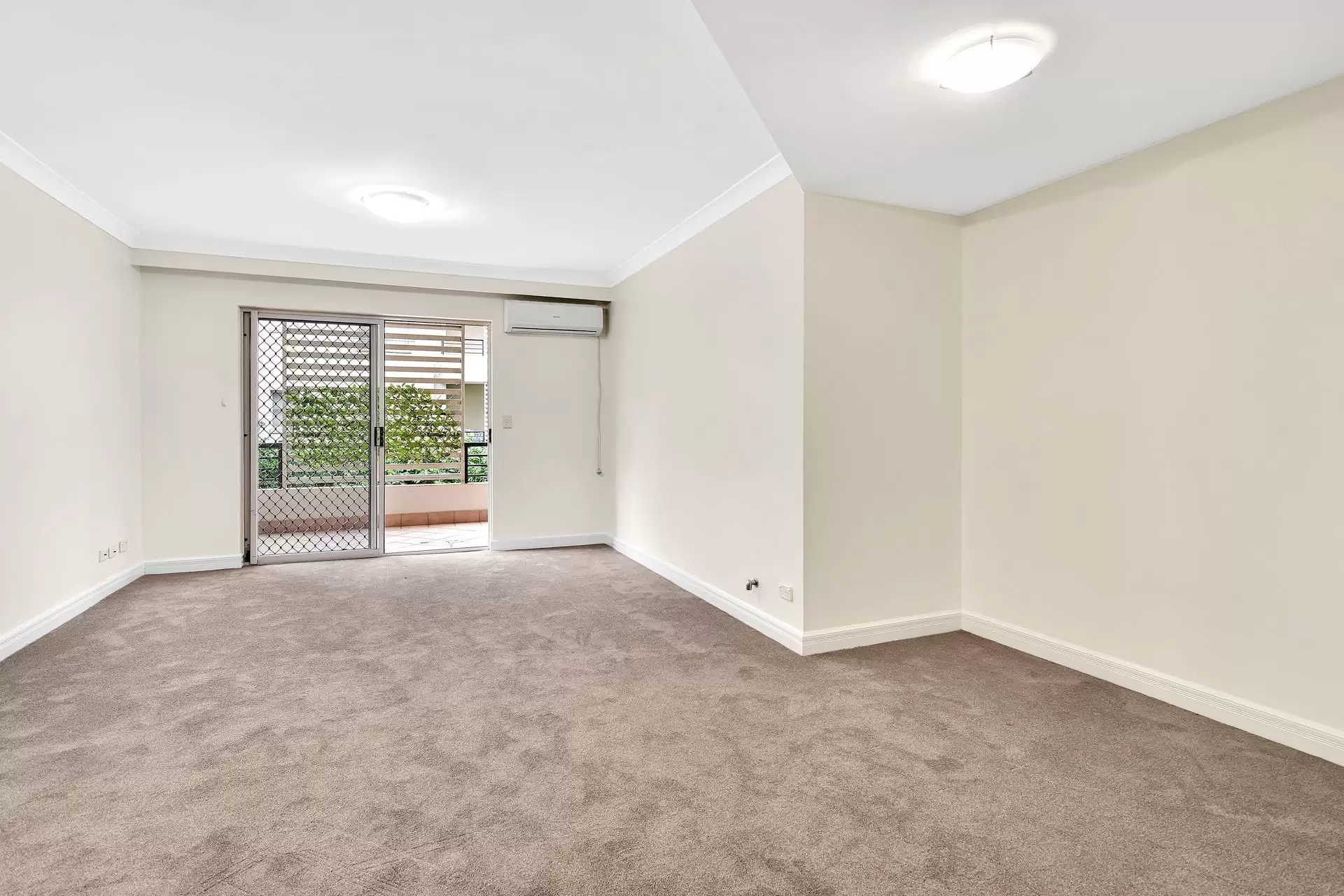Chatswood Leased by Shead Property - image 1