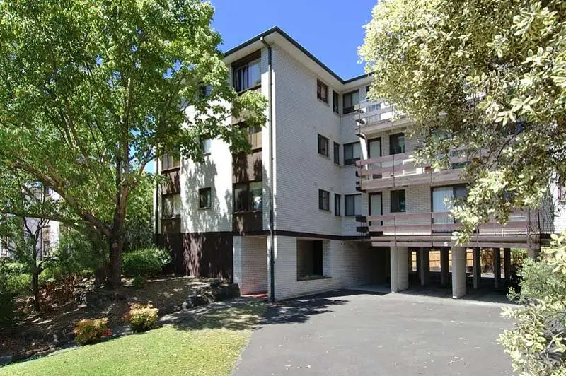 4/5 Peach Tree Road, Macquarie Park Sold by Shead Property - image 1