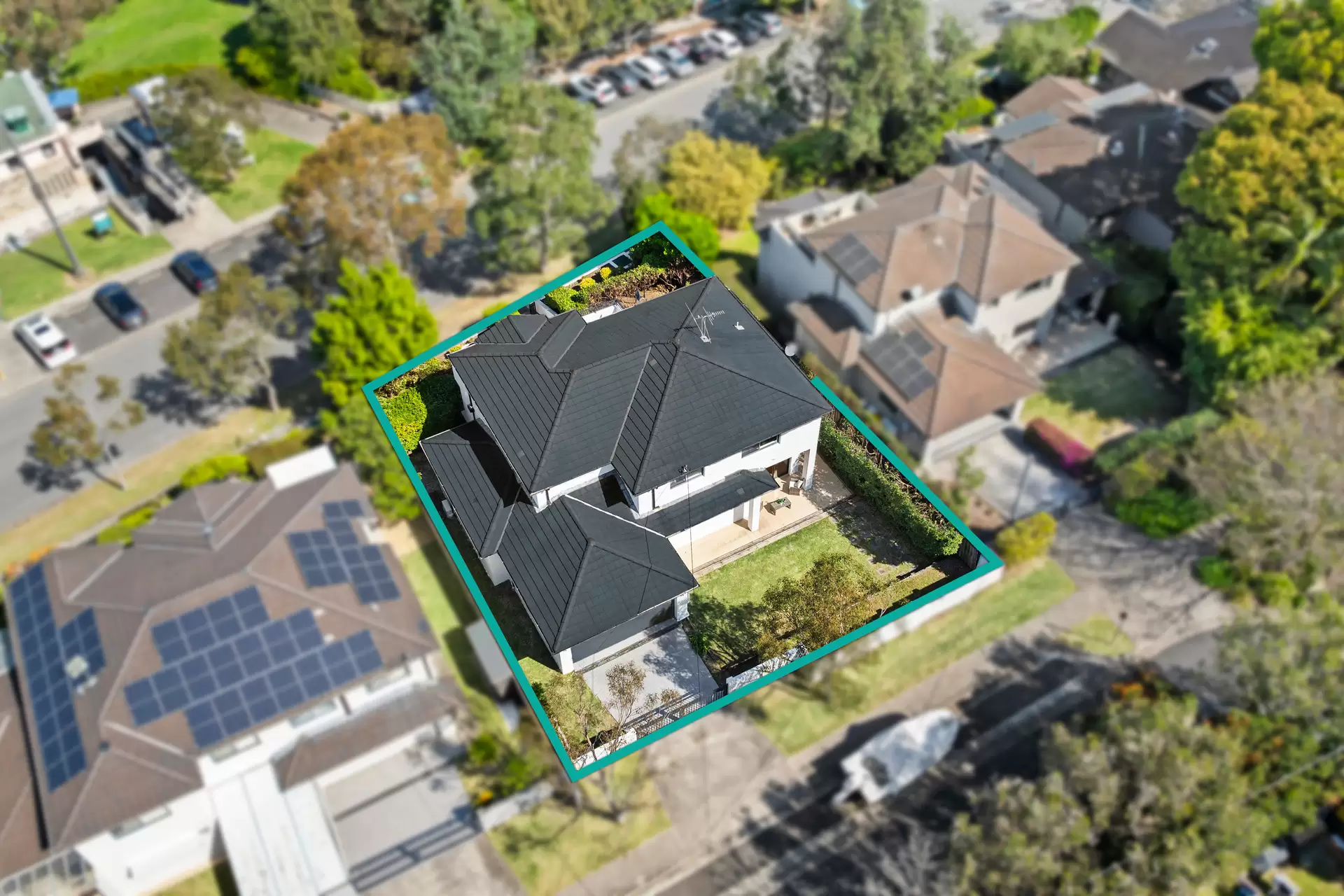 17 Small Street, Willoughby Sold by Shead Property - image 1