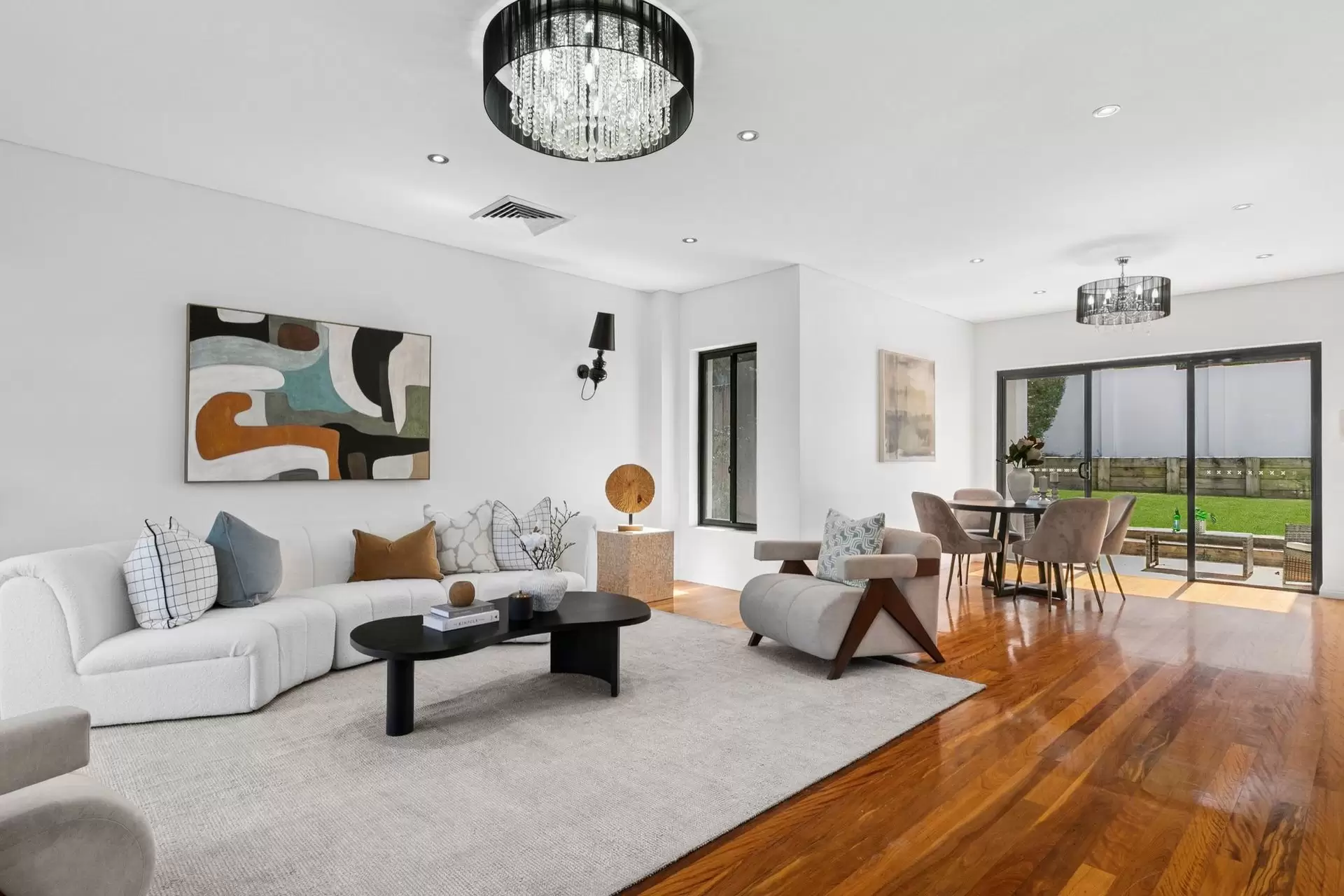 17 Small Street, Willoughby Sold by Shead Property - image 1