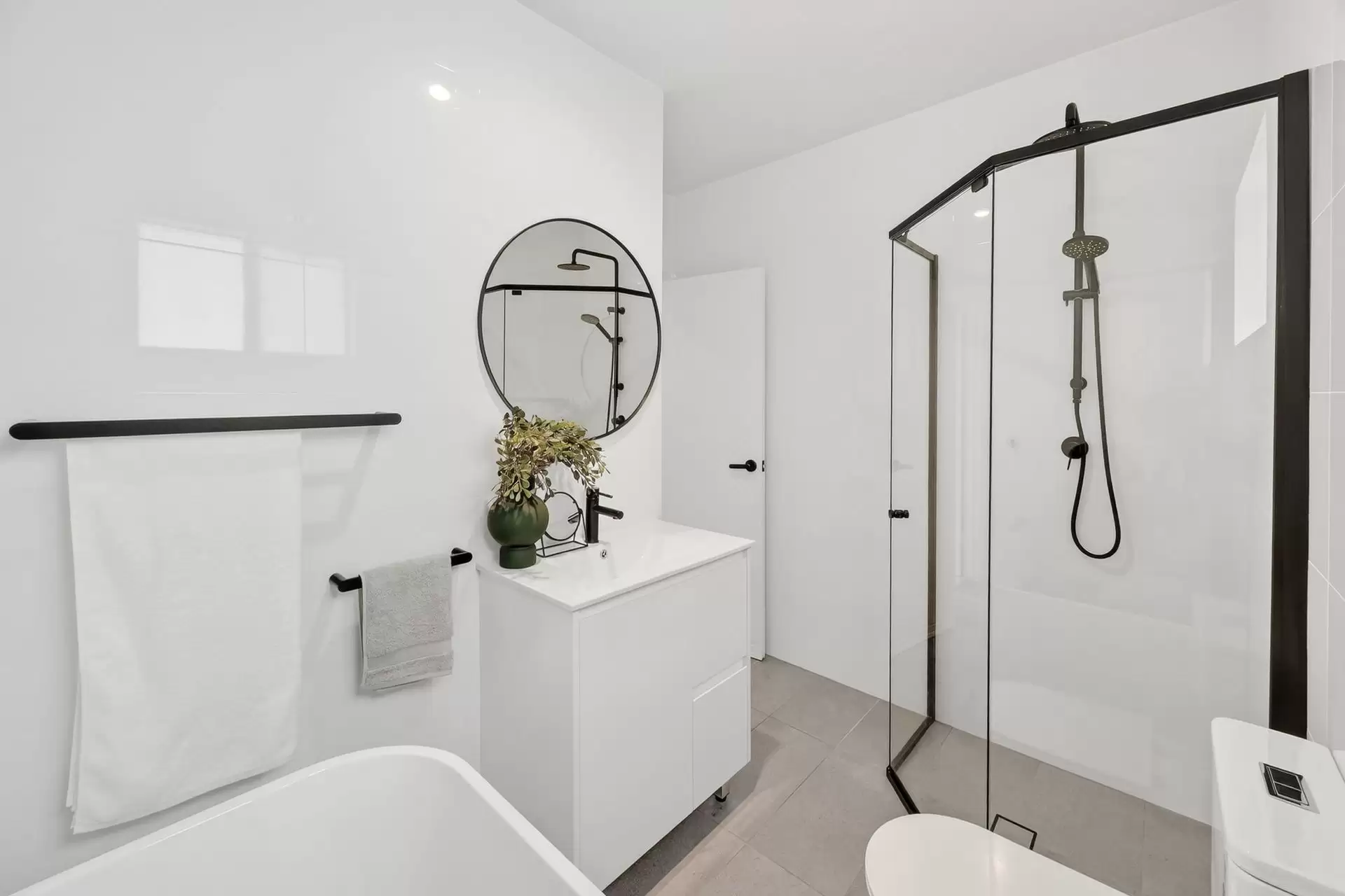 24/14-20 Eric Road, Artarmon Sold by Shead Property - image 1