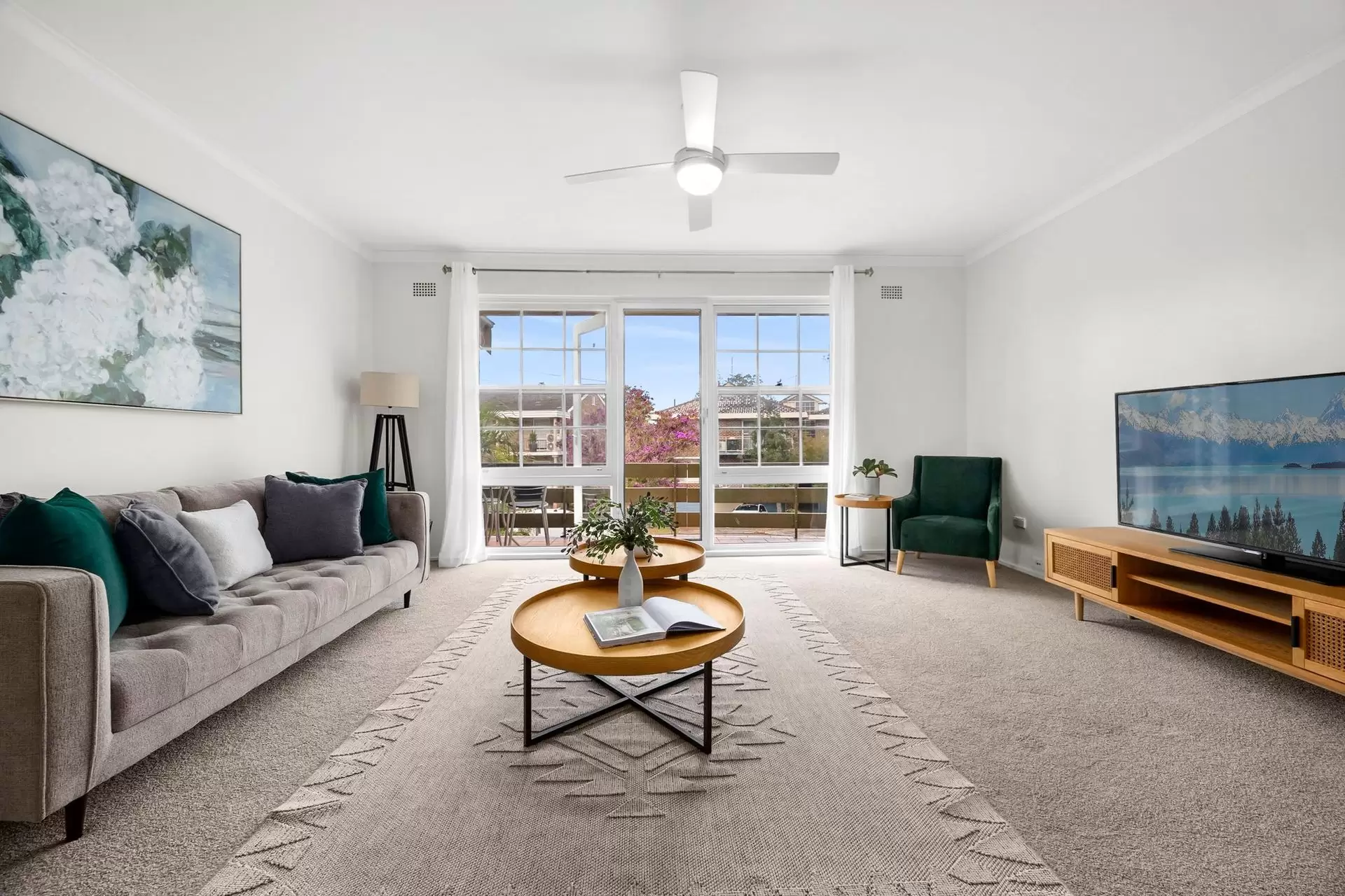 3/3 The Close, Hunters Hill Auction by Shead Property - image 1