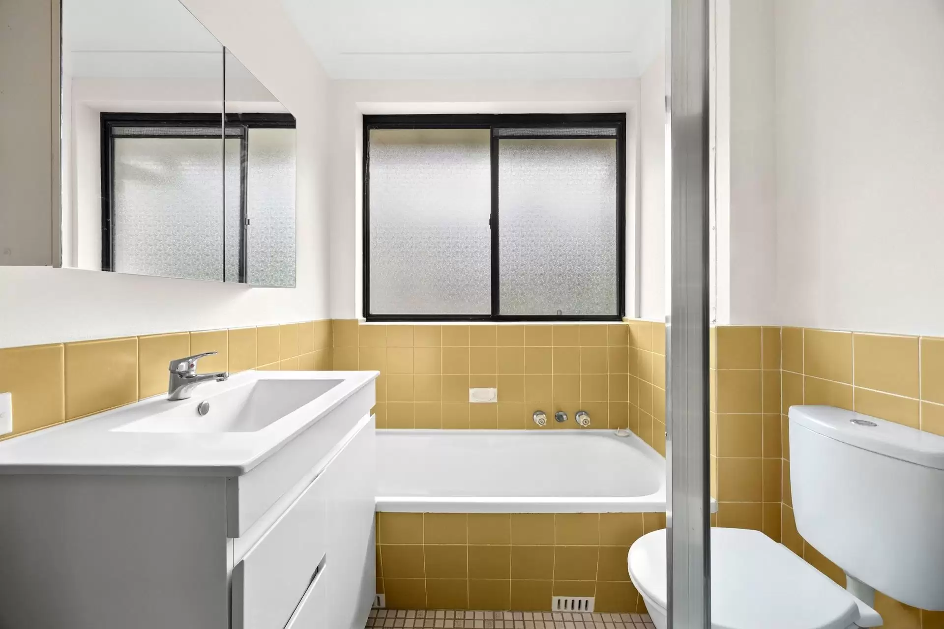 5/8-10 Eddy Road, Chatswood Sold by Shead Property - image 1