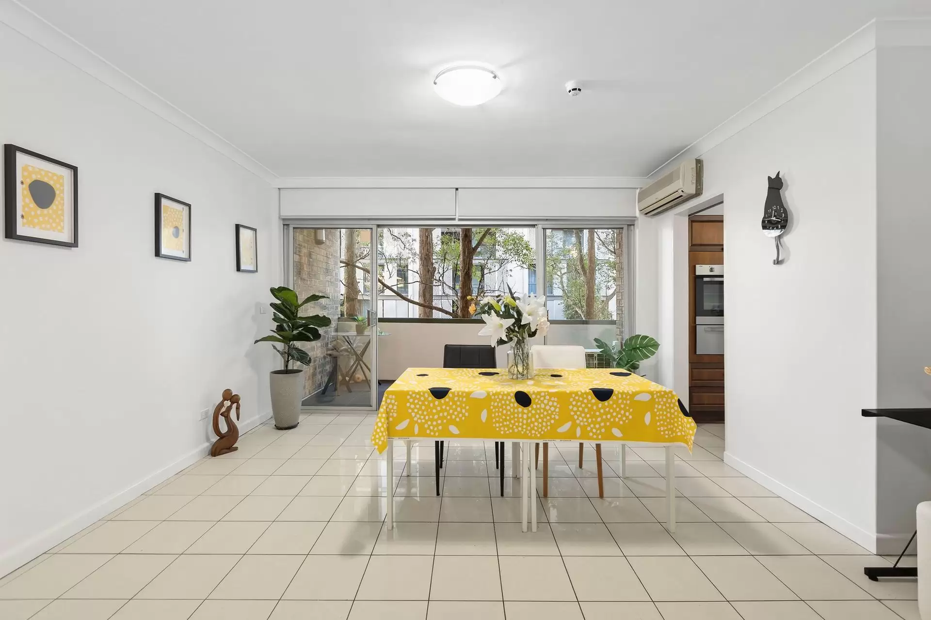15/96-100 Albert Avenue, Chatswood Auction by Shead Property - image 1