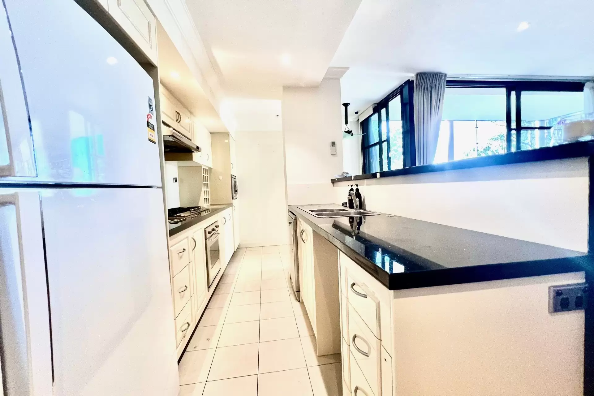 Chatswood Leased by Shead Property - image 1