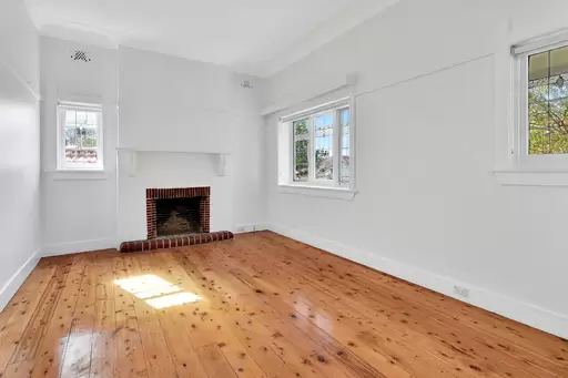 102 High Street, Willoughby For Lease by Shead Property