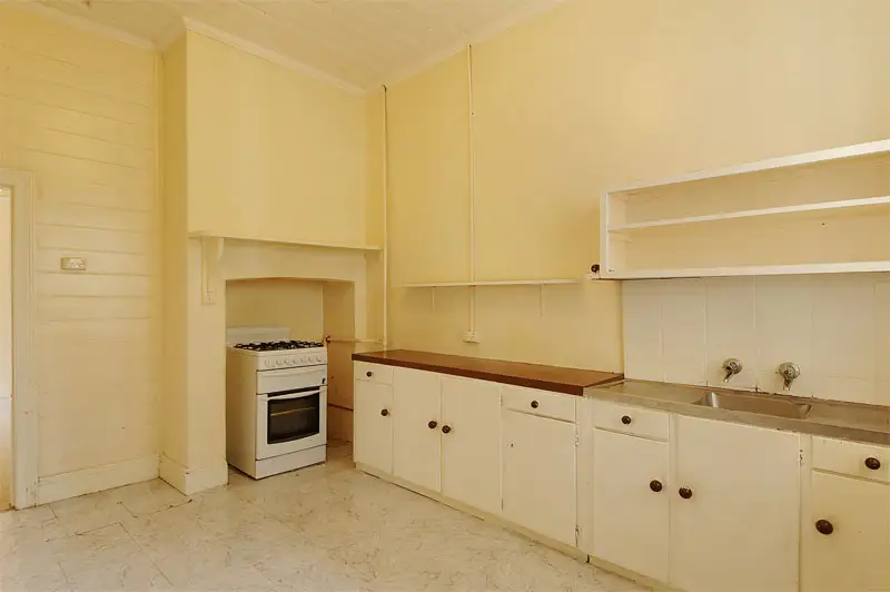 4 Crabbes Avenue, Willoughby Sold by Shead Property - image 1