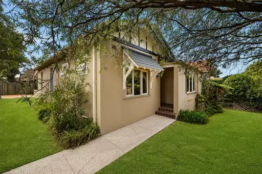 233 Mowbray Road, Chatswood Auction by Shead Property