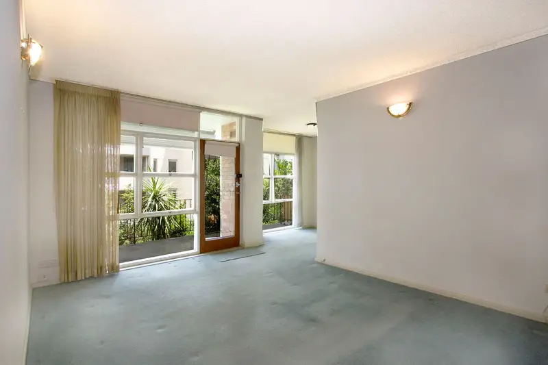 7/3 McIntosh Street, Chatswood Sold by Shead Property - image 1