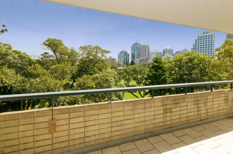 27/35 Orchard Road, Chatswood Sold by Shead Property - image 1