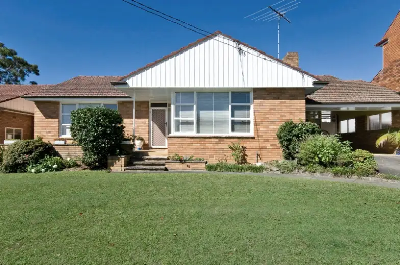 242 Boundary Street, Castle Cove Sold by Shead Property - image 1