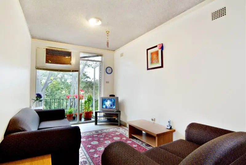 8/11 Howarth Road, Lane Cove Sold by Shead Property - image 1
