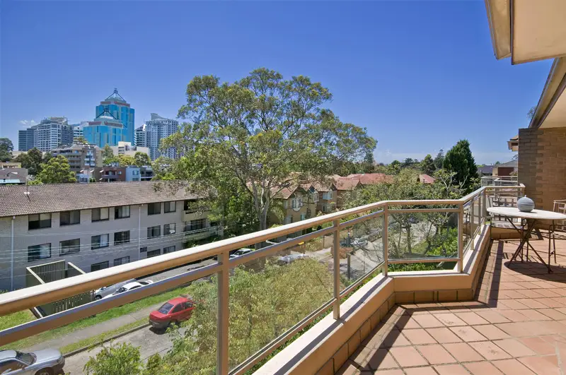 9/11 Sutherland Road, Chatswood Sold by Shead Property - image 1