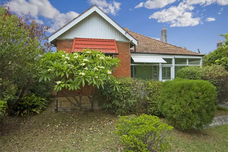 4 Albert Avenue, Chatswood Sold by Shead Property - image 1