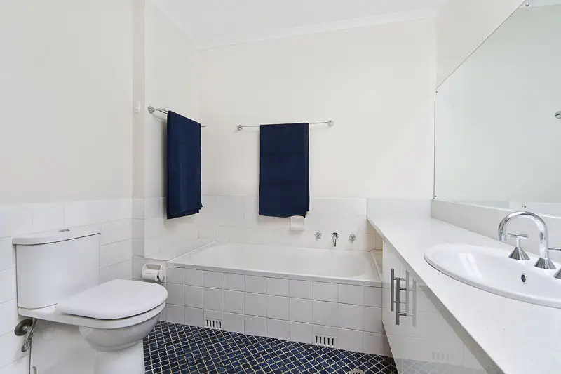 4/1 Milner Road, Artarmon Sold by Shead Property - image 1