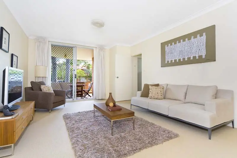 1/3 Robert Street, Artarmon Sold by Shead Property - image 1