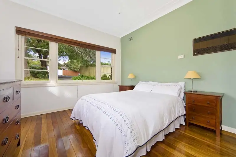 29 Colwell Crescent, Chatswood Sold by Shead Property - image 1